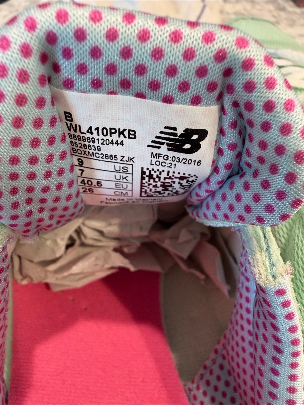 New Balance WL410PKB Seafoam Green & Pink Retro Sneakers Woman’s Size 9 EUC - Picture 11 of 12